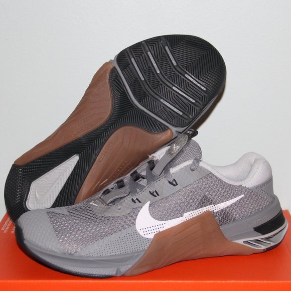 Nike Metcon 7 Crossfit Training Shoes Mens 7.5 Particle Grey Gum main image 2